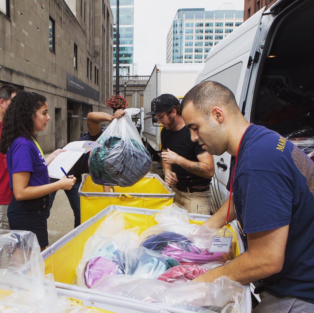 schlepit's tweet photo. #tbt to last week delivering over 4000 backpacks to Chicago students with @C2CChicago. #schlepcares #schlepit #locallogistics #ReadyforSchool #BackpackAThon2018 https://t.co/IZAWmMCS5K