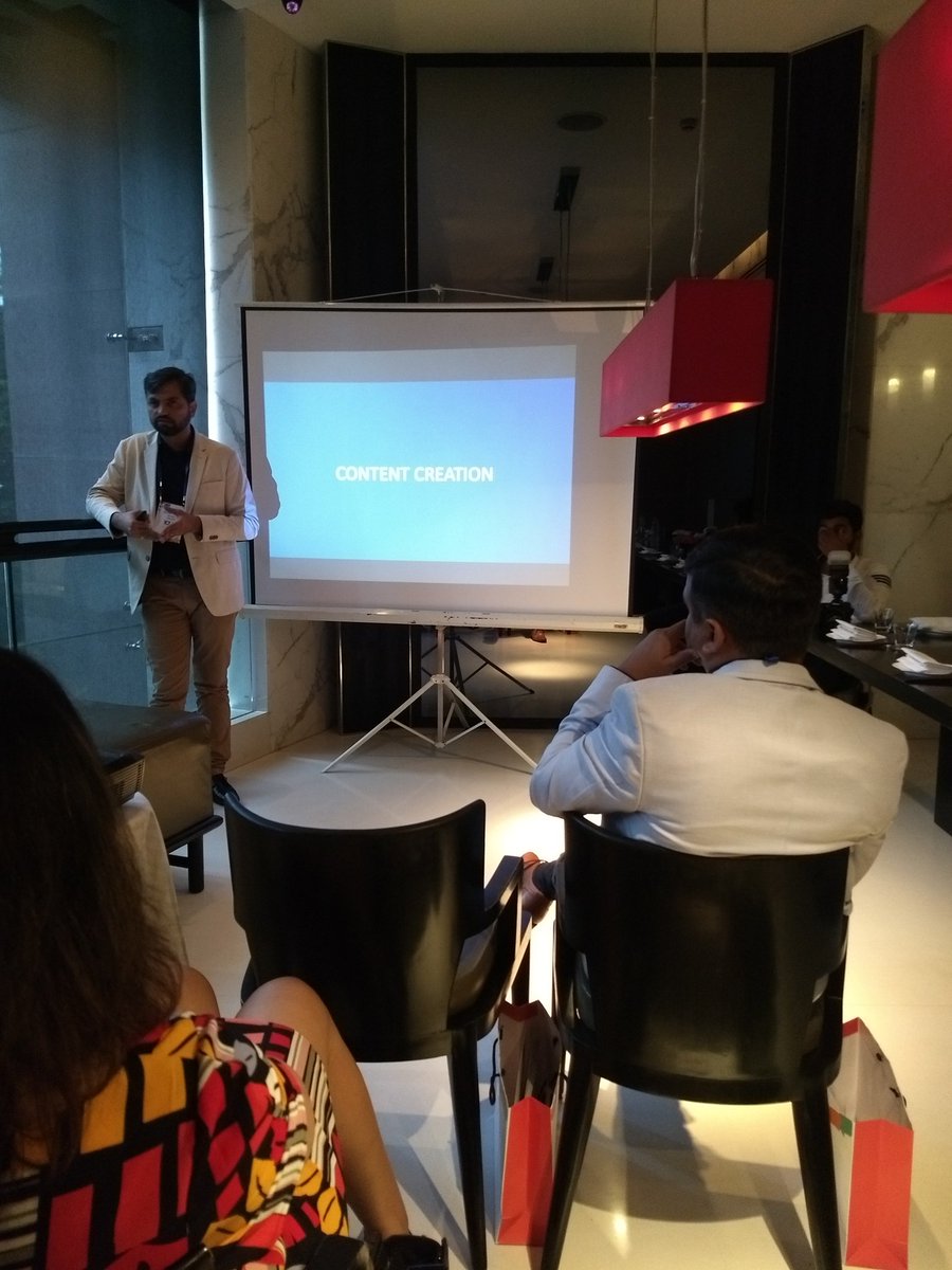 Modhgil's tweet photo. @kaushal_t says start content with seo first. organic is king. 32nd #TOUG #Yauatcha #Mumbai @VFDigital @octanein #digitalmarketing #seo https://t.co/WopdKTC838