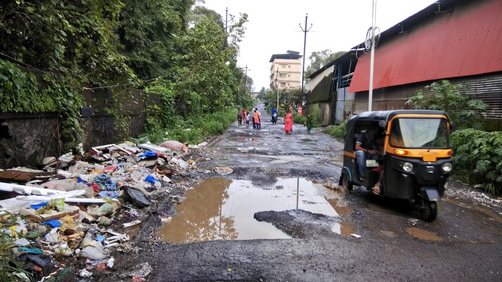 Adwait_Dhondye's tweet photo. 4 years of #BJPGovernment but we are still waiting for better road from Manpada Road to Rotex Company, Dombivli. #Government is waiting for more #Accidents and #Death of #Taxpayer citizens. #FixRoadsElseNoVotes #FreedomFromPotholes #KhaddaChallange https://t.co/qAs2a7Nmq6