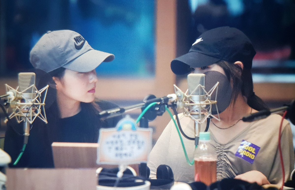 chocnaut's tweet photo. 180823 mbc fm4u https://t.co/8Jf8q8T8FK