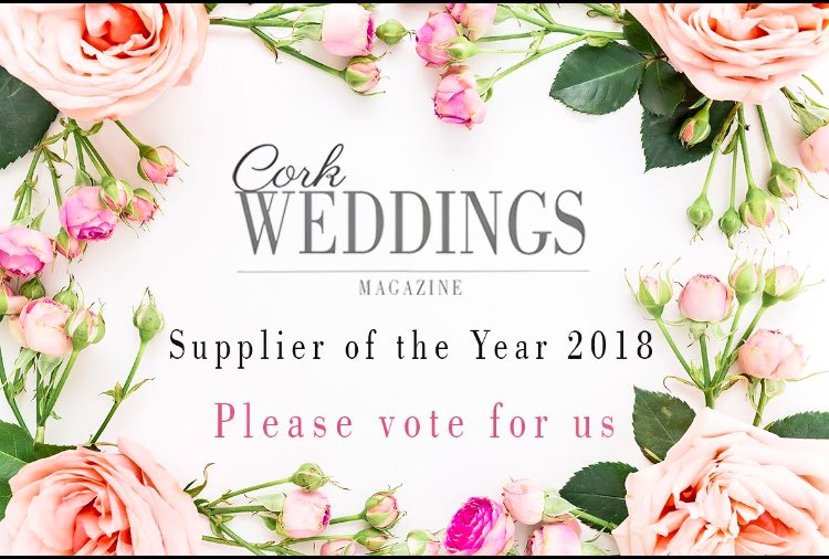 AWalsh95's tweet photo. @CarrigCourt has been nominated for “Best Wedding Venue 2018” &amp; for “Best Wedding Co-Ordinator- Sinead Gillen” in the Cork Wedding Magazine Awards 

Every vote counts and we would all appreciate the support 🎩🥂

https://t.co/dzLMEI6ZWp https://t.co/rs9451F6jA