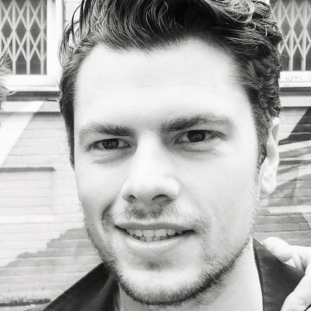 Design_Make_Do's tweet photo. Self-serve solutions to consumer problems @PaddySteen & @ahgillett speaking at #DesignMakeDo TONIGHT. Free tkts https://t.co/vx6GHVsfZb https://t.co/gtmVOrHqVJ