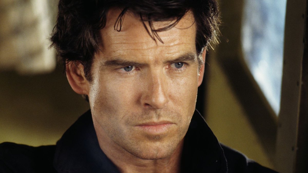 TheAVClub's tweet photo. The creators of the Nintendo 64 GoldenEye have officially ruled: Oddjob is cheating https://t.co/SFkyvzu26t https://t.co/oz4qCBBdYw