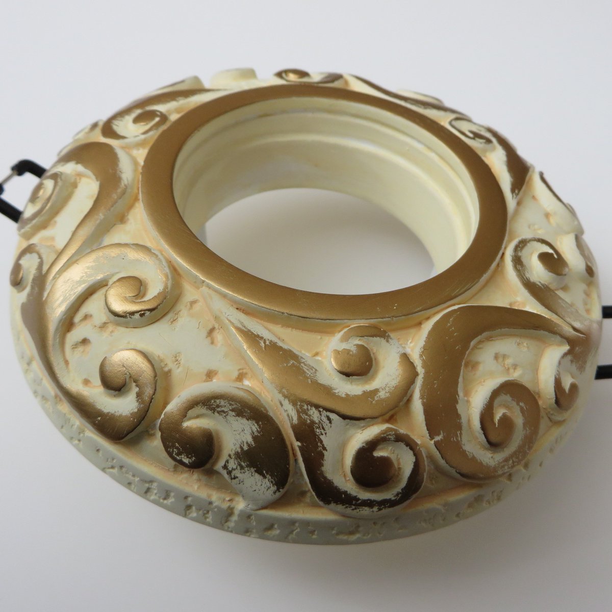 ndclassics's tweet image. We have a fantastic new range of downlight surrounds now available for immediate supply, interested in being a stockist...? #designers #interiordesigner #lightshop #furnitureshop #interiordesign