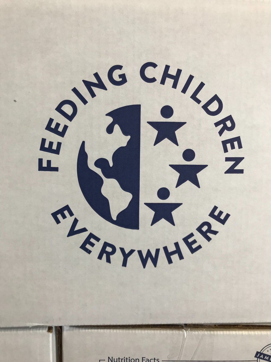 CompletePropSvc's tweet photo. The CPS team assembled 20,000 healthy meals for #FeedingChildrenEverywhere. @IamFCE Proud to make this an annual event. https://t.co/O4jjJ3yuNJ