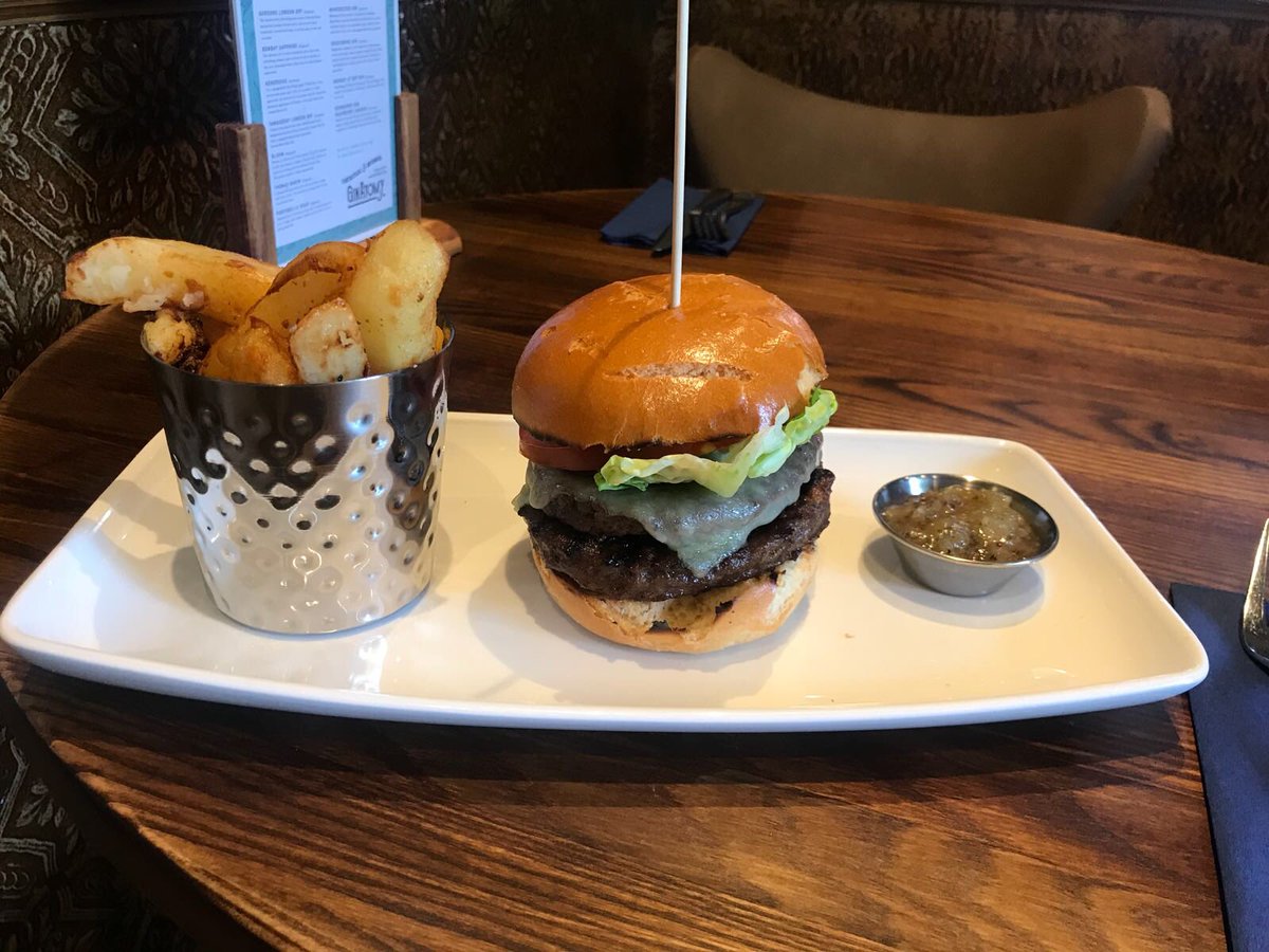 The_Goshawk's tweet photo. Joins us today for #nationalburgerday or even to celebrate your GCSE #GCSEs2018 results!! 

.
#TheGoshawk #Goshawk #GoshawkPub #Mouldsworth #Delamere #DelamereForest #Chester #Cheshire #Hydes #HydesBrewery #Kelsall #Tarvin #HatchmereLake #Manley #AshtonHayes #Pub https://t.co/PkByhgx37R