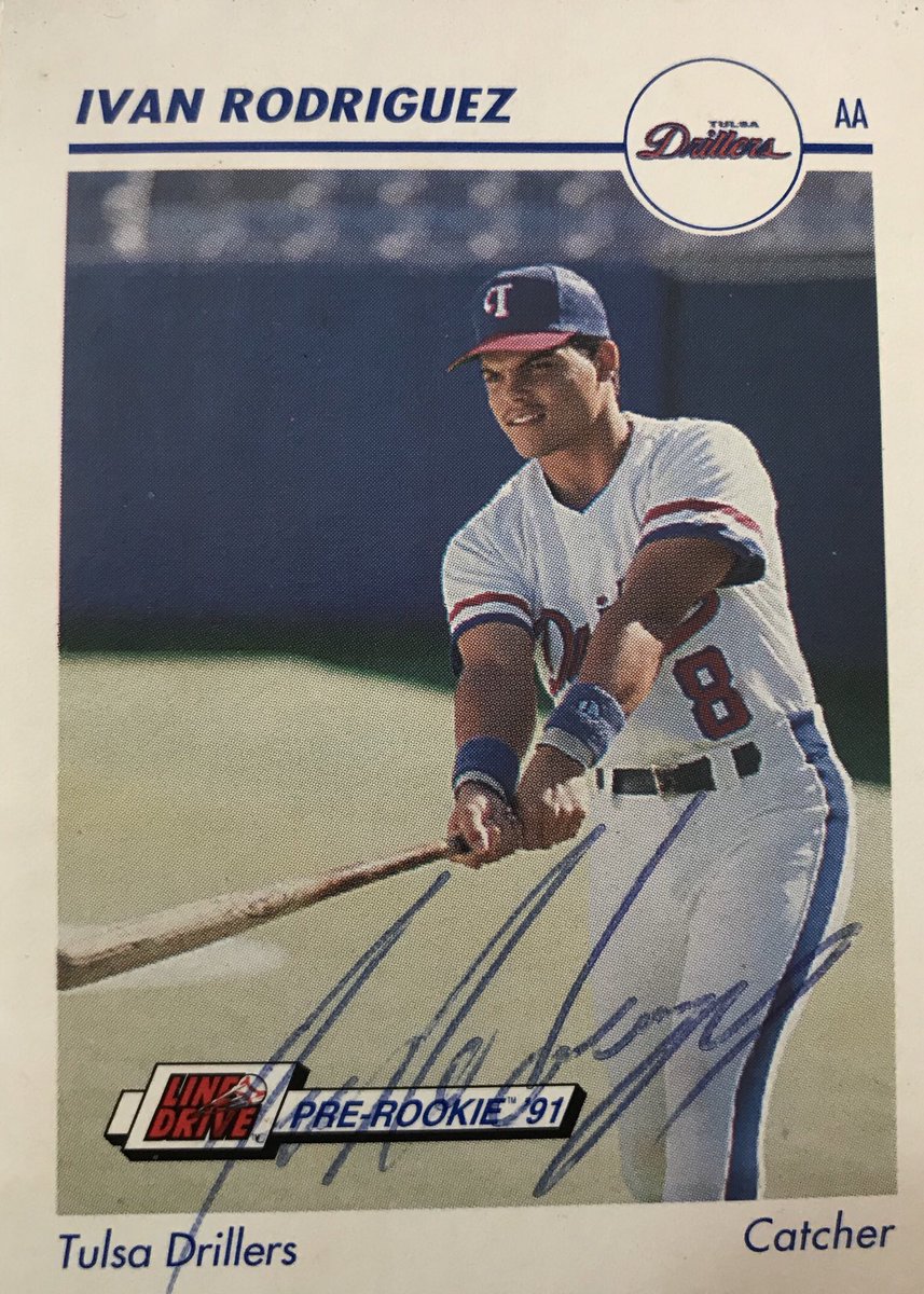 Pudge_Rodriguez's tweet photo. #tbt 😂👍🏻⚾️ @TulsaDrillers @Rangers https://t.co/frLjd4HTzz