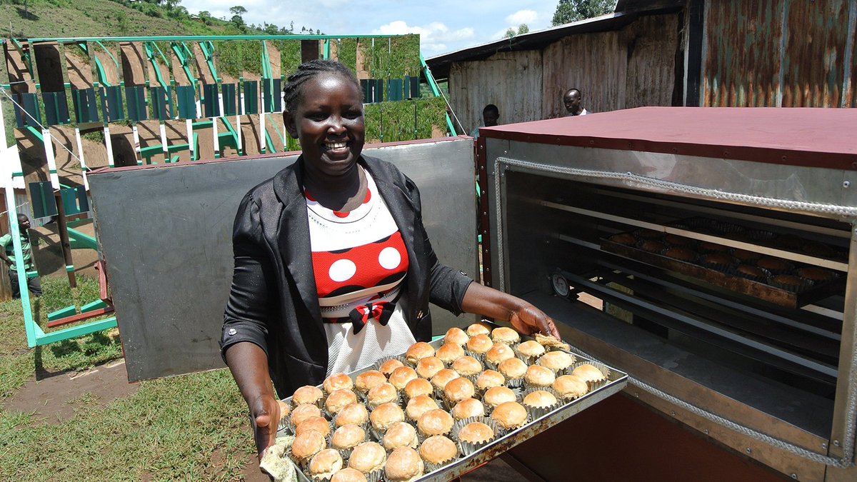 How can #solarenergy be used to break the poverty cycle? Read more about the #solarpanel project of <a href="/WorldVision/">World Vision</a> and one of our #60acts: ensto.com/60acts/?card=1… #betterlife #ensto60 #sustainability