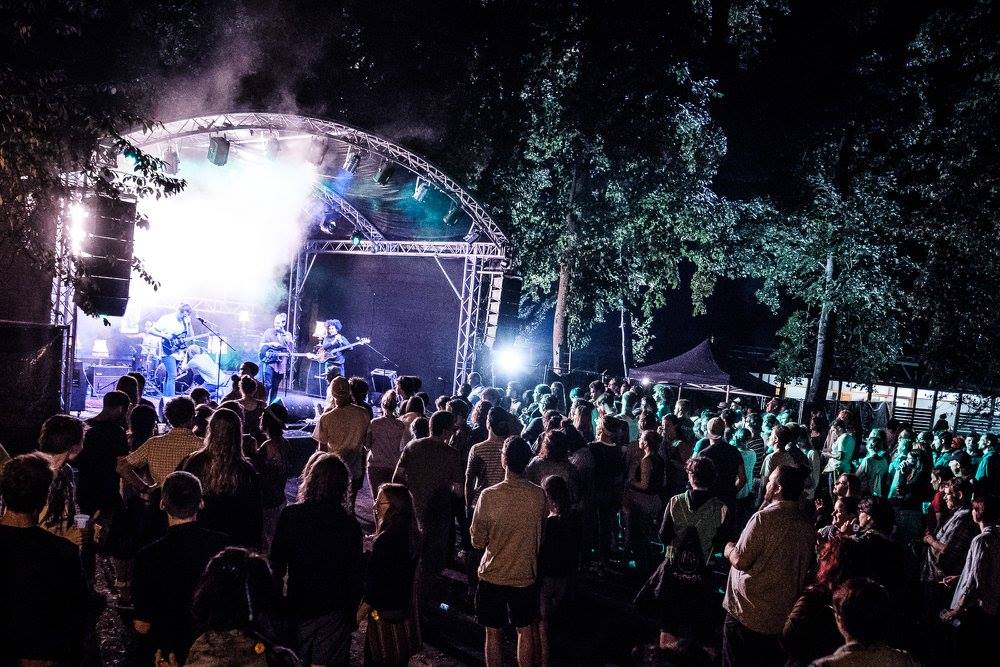 Enjoy a 'Last Summer Dance' in castle grounds luxtimes.lu/culture-life/3… - <a href="/lasudalu/">Last Summer Dance</a> <a href="/CultureLu/">Culture.lu</a> <a href="/EdgedInRed/">Edged In Red</a> #lastsummerdance @VisitLuxemburg <a href="/luxembourginfo/">Visit Luxembourg</a> #luxembourg