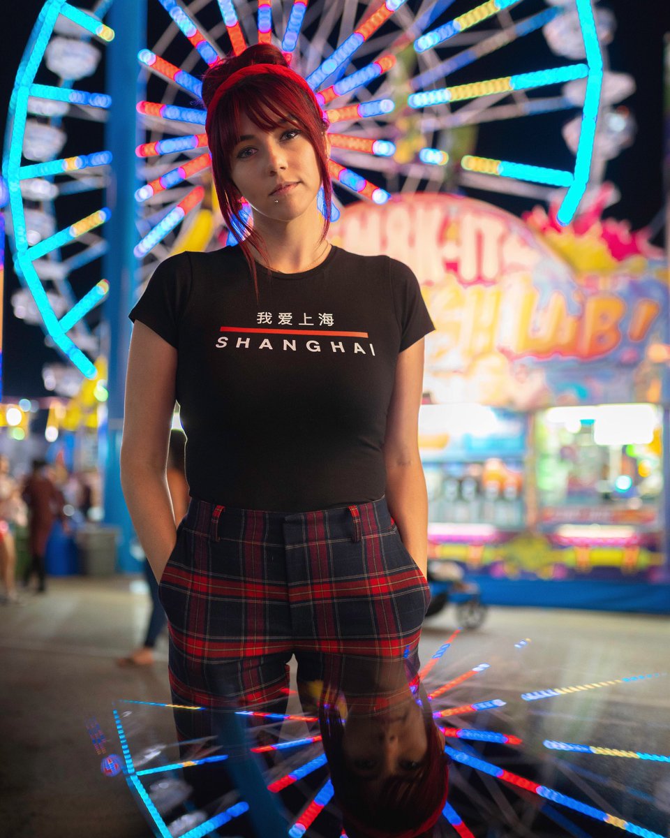 PandoJenna's tweet photo. Some fun at the #CNE2018 ✨🦄🎡🎠
.
.
.
📸-@snappedbycam 
#toronto #summer #portraitphotography #cne https://t.co/Xxxxz47cDy