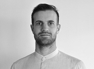 Daniels Faculty tweet media