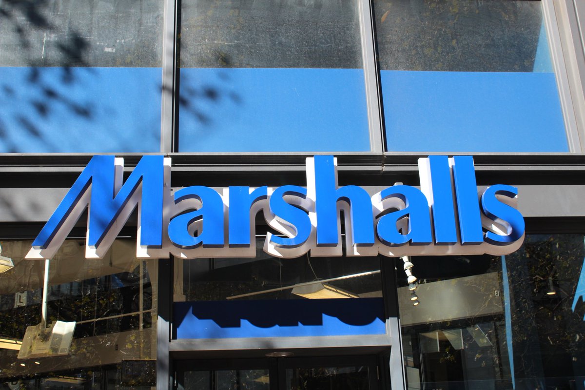 pf_signs's tweet image. Illuminate your retail store with channel letters in #ShawneeKS! #ChannelLetters #RetailStoreSigns! ow.ly/sjHt30lwBRV