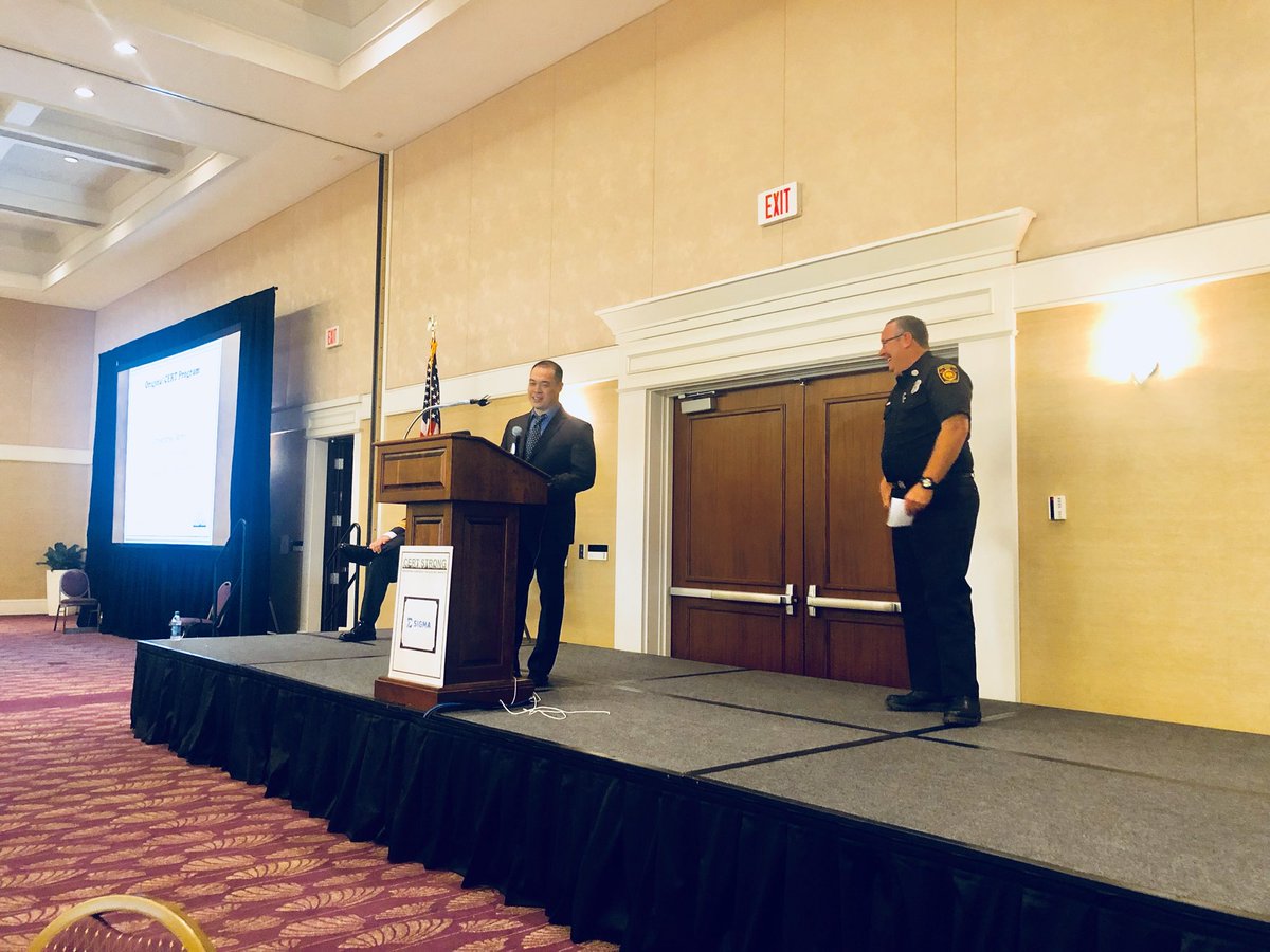 CertLAFD's tweet photo. #LAFD Capt. Chris Winn introduced by Director Suu-Va Tai @CalVolunteers and @NCFRPio Fire Chief James Cunningham @FlCert #CertStrong2018 #CERT https://t.co/VBqf9yTGgH