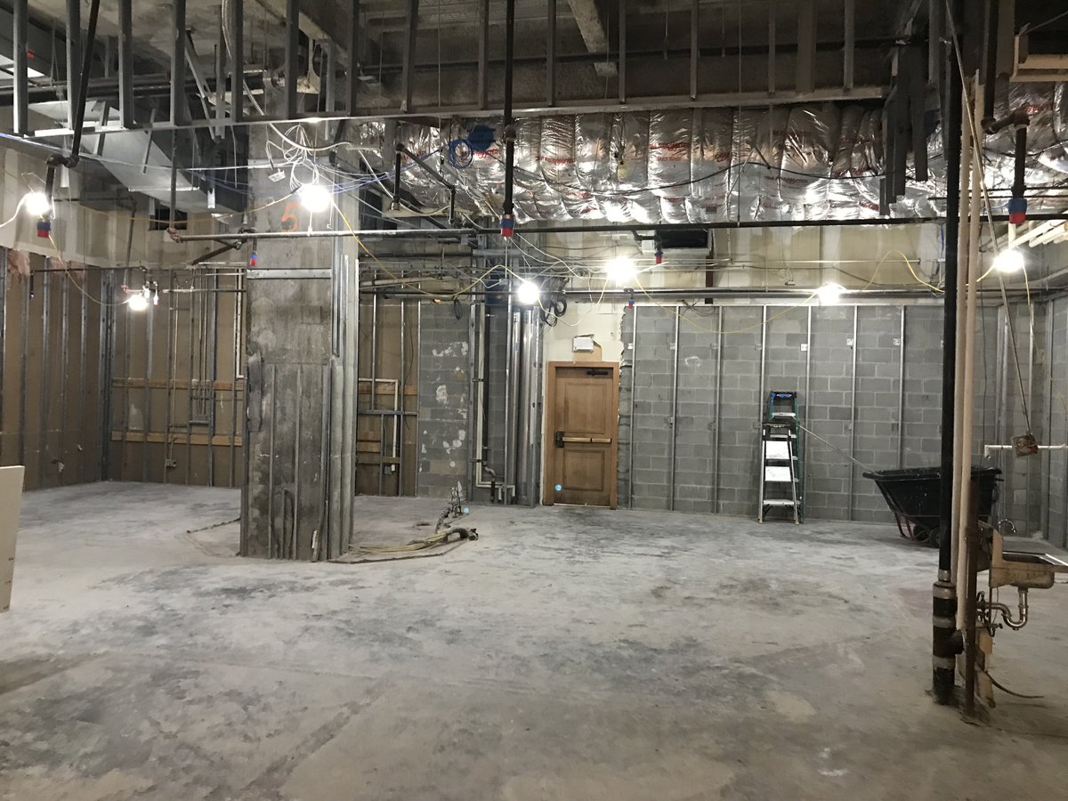 CompletePropSvc's tweet photo. Completion of the Hyatt Jacksonville Market renovation - Take a look at the before and after.  #TeamCPSRenovaton https://t.co/pHD6b48EjU