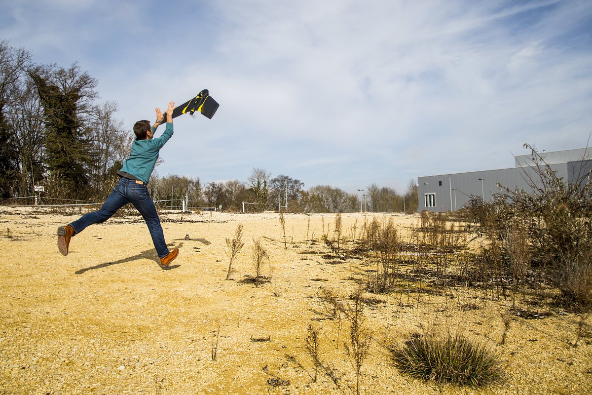 sensefly's tweet image. New on Waypoint — Whether you’re a seasoned pilot or an aspiring operator, our drone dictionary can help you brush up on your drone terminology or even learn something new! ow.ly/3LTs50ih9CT