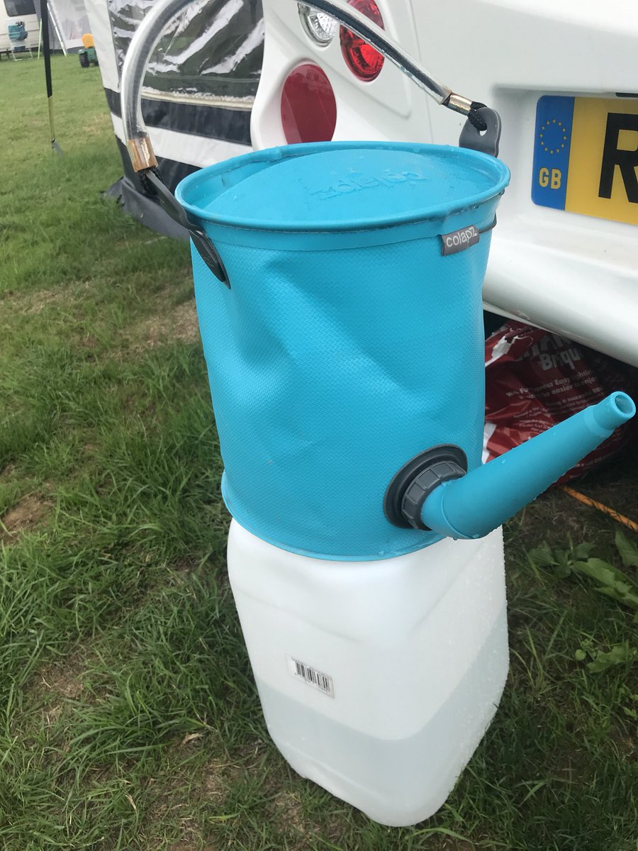 johnmonkuk's tweet photo. Thank you @MyColapz for my new washer for my watering can. Top service and fixed the problem. https://t.co/ZALaHT7Dac