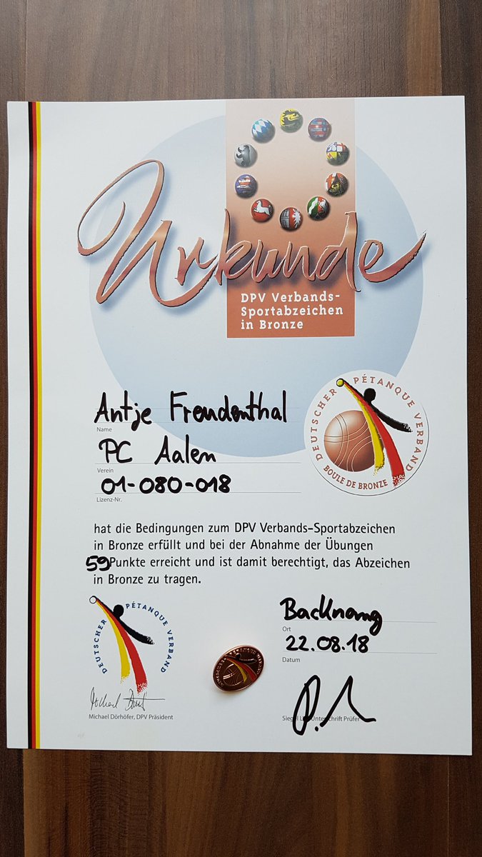 joyvalleyde's tweet photo. Gestern machte ich das Boule Sportabzeichen Bronze in Backnang. Danke an die Organisatoren, Ausrichter, Schiedsrichter und alle anderen Beteiligten. https://t.co/BV1dSLRWHC