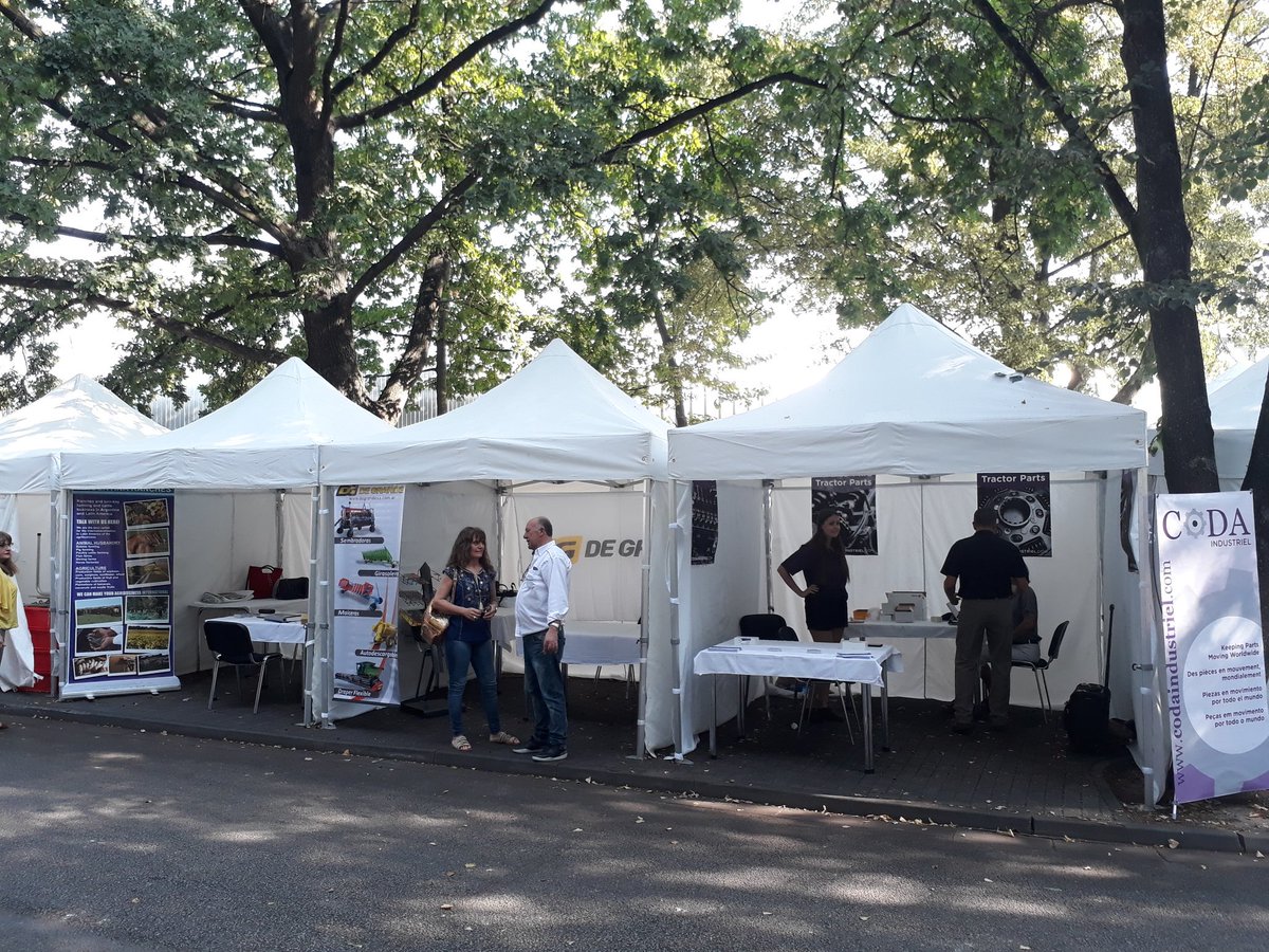 AgroActiva's tweet photo. Ya arrancamos 💪. Nuestro espacio en #zemezivitelka está listo. 🇨🇿 #aainternacional #almundo #misioncomercial @CodaIndustriel @IPCVA @carlosmainero #degrande #ceac @jdanielvillalon https://t.co/zwL8uNbg8n