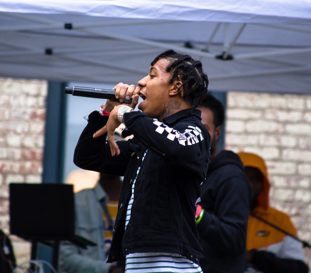 ADOLifestyle's tweet photo. Artist performances from @djaktive &amp; @dapfestofficial #DAPFEST2018. 

https://t.co/soLeQIhpeJ

#ADOLIFESTYLE #DAPFEST #PHILLY https://t.co/biVo8dHX6T