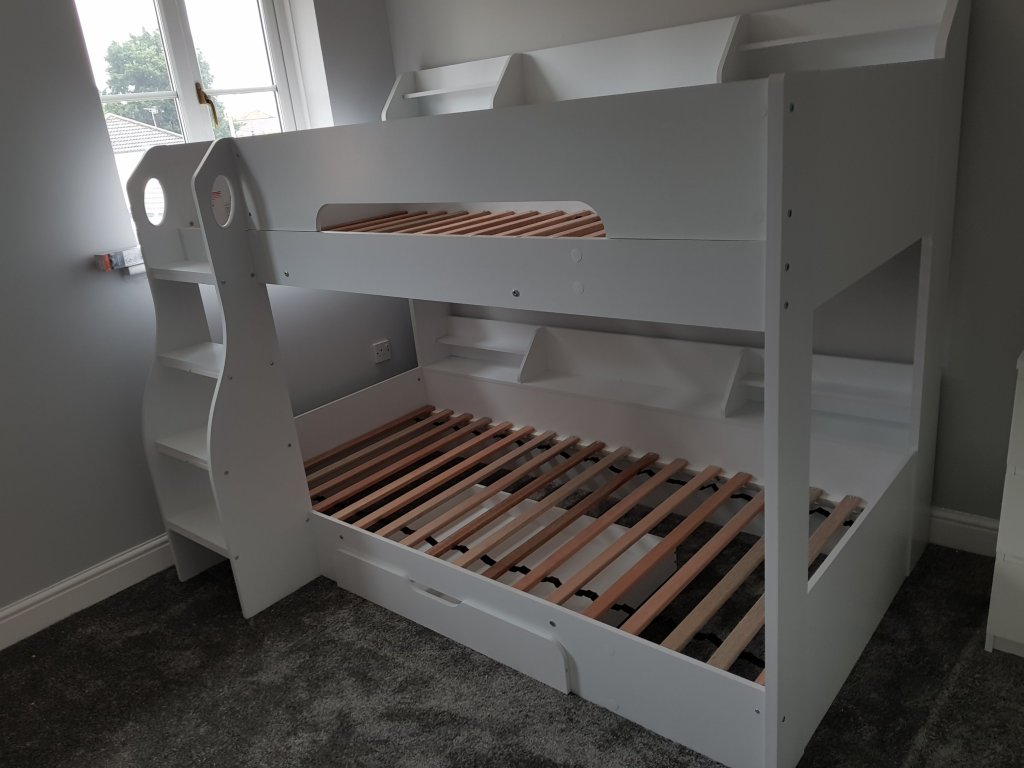 theflatpackfix's tweet image. New bunk beds to explore theflatpackfixer.com/2018/08/23/new…