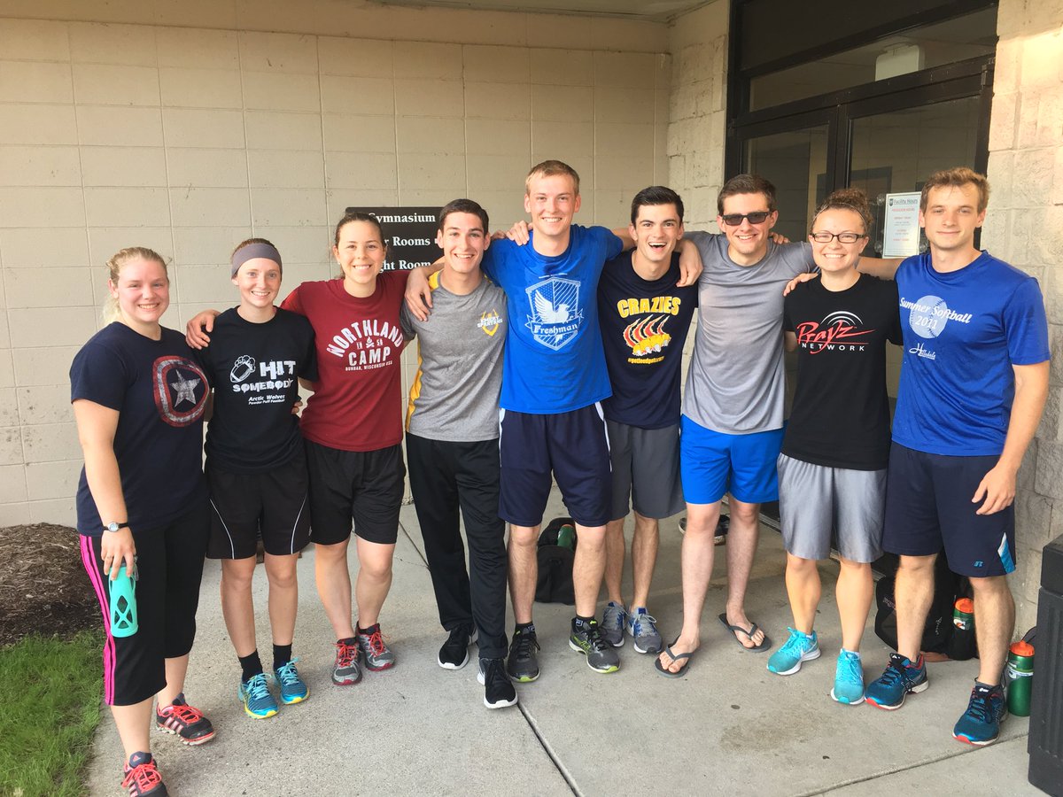 MBUSabercats's tweet photo. These people like running.
Aside from that, theyβre basically normal.
#MBUXC #MBUpreseason https://t.co/ppoErwcbNr