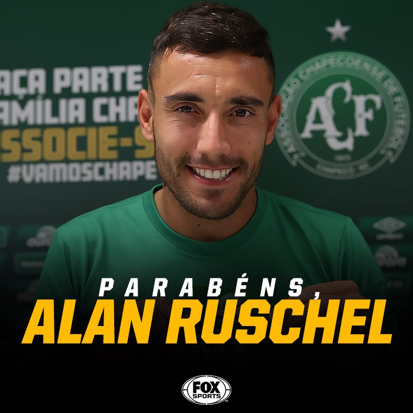 SportsCenterBR's tweet photo. 🏹💚 Guerreiro Condá! Cada RT é um parabéns pelos 29 anos do jogador que nos fez dar ainda mais valor à VIDA: Alan Ruschel! https://t.co/YVYvjzHXFy