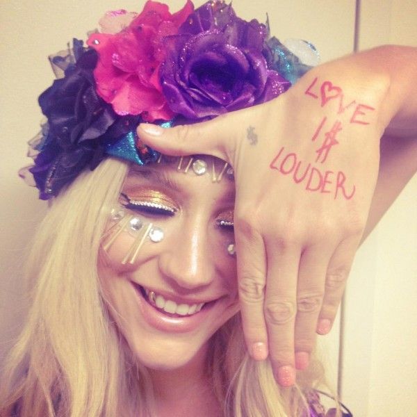 #TBT to when <a href="/KeshaRose/">kesha</a> joined the #LoveisLouder community. She inspires us to embrace our uniquness and never give up. loveislouder.com