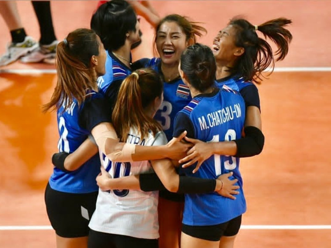 daony_27's tweet photo. วันนี้สุดยอดค่ะ #ไทยเชียร์ไทย #วอลเลย์บอลหญิง https://t.co/2RbWCdnYhx