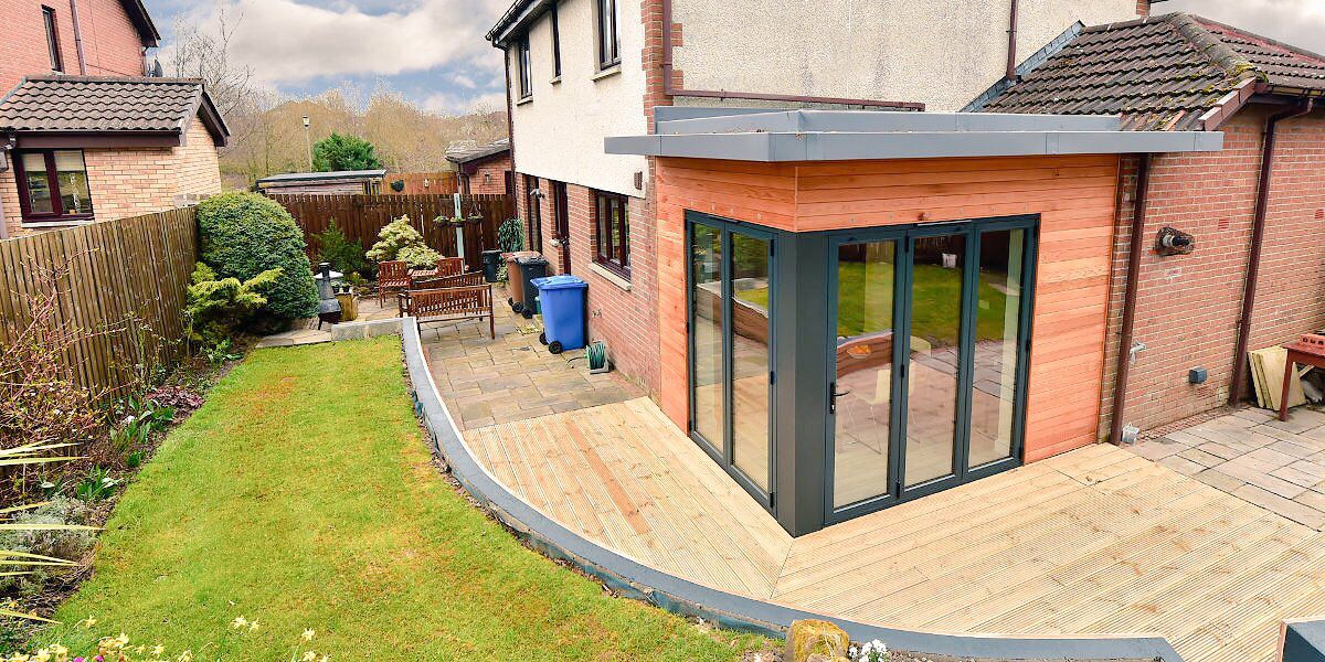 Recent Spacekube project completed by EKCO with a new Pronorm kitchen and EK160 bifold doors. For more info on our kitchens please visit our website: buff.ly/2nSVMfP or call us on 01506 857 007 #SPACEKUBE #EKCOKITCHEN #EK160BIFOLD