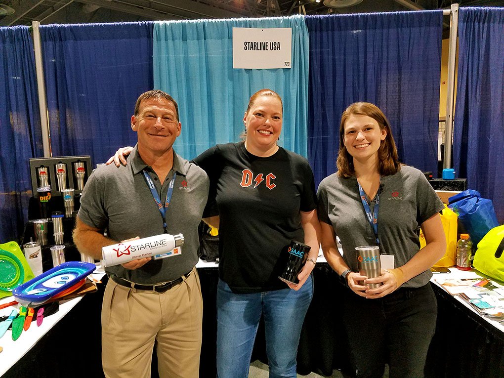 DistCentral's tweet photo. #TBT - Our Marketing Director, Angela Taylor visiting with some of our great suppliers last week at #SAAC18 #PromoProducts #WeLoveOurSuppliers
@GoldstarPens @swedacompany @StarlineTalks @thechestinc https://t.co/AMiiUcmJim