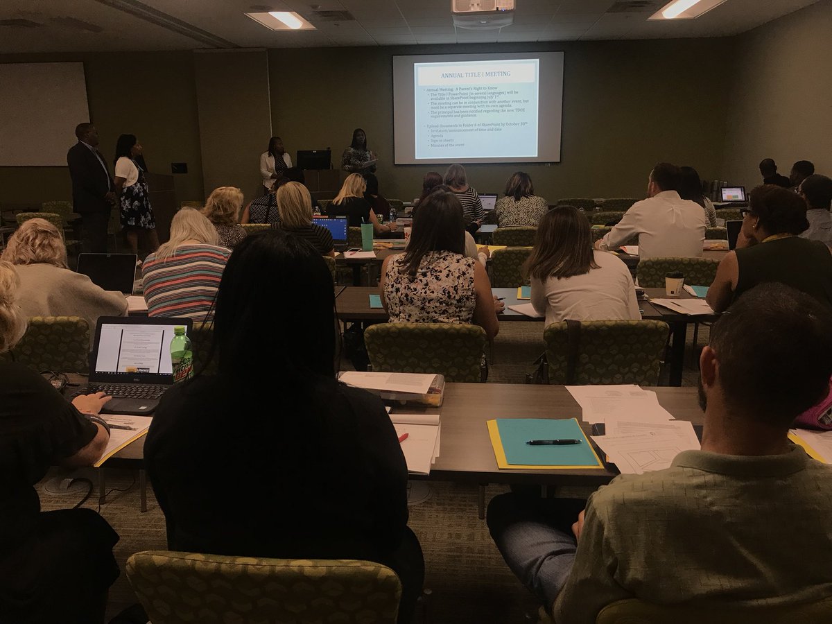 mmcmeadows's tweet photo. @MNPSfedprogs School Improvement Team Lead training. Shereka Roby-Grant presenting regarding the Annual Title I meeting.  #BOY2018 https://t.co/x1Cz5XII9R
