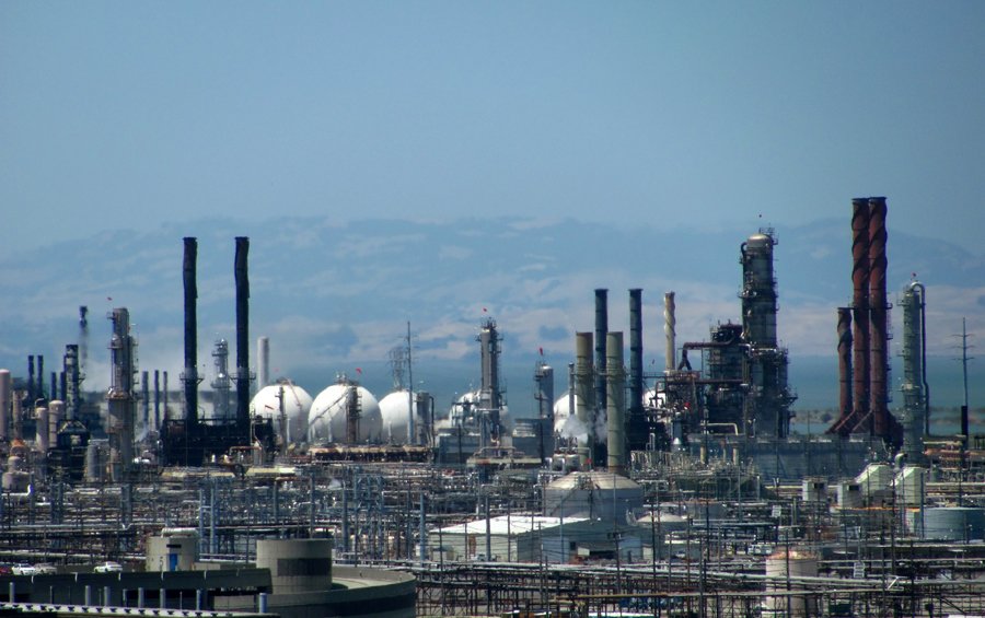 sensingrplanet's tweet photo. Carbon control: Monitoring air quality in California means tracking where air pollution comes from, how it flows, and how it interacts with the environment. https://t.co/dcxrj0x0sL @IamOCO2 @NASAEarthData #UseDAACData #California #airpollution #greenhousegas #NASAOCO2 https://t.co/J3rXlv8Voj