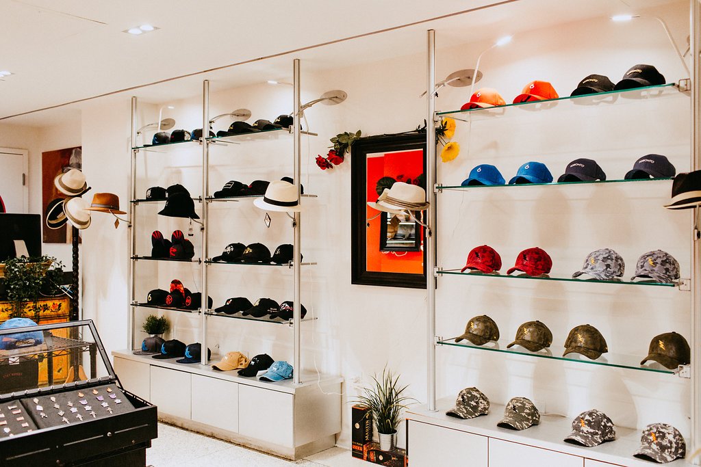 Torontounion's tweet photo. .@Brimzofficial and their one-of-a-kind hats will only be popped up in #UnionSpaces for a limited time - be sure to check them out before they're gone at the end of the month! https://t.co/ofNHkXDLWd