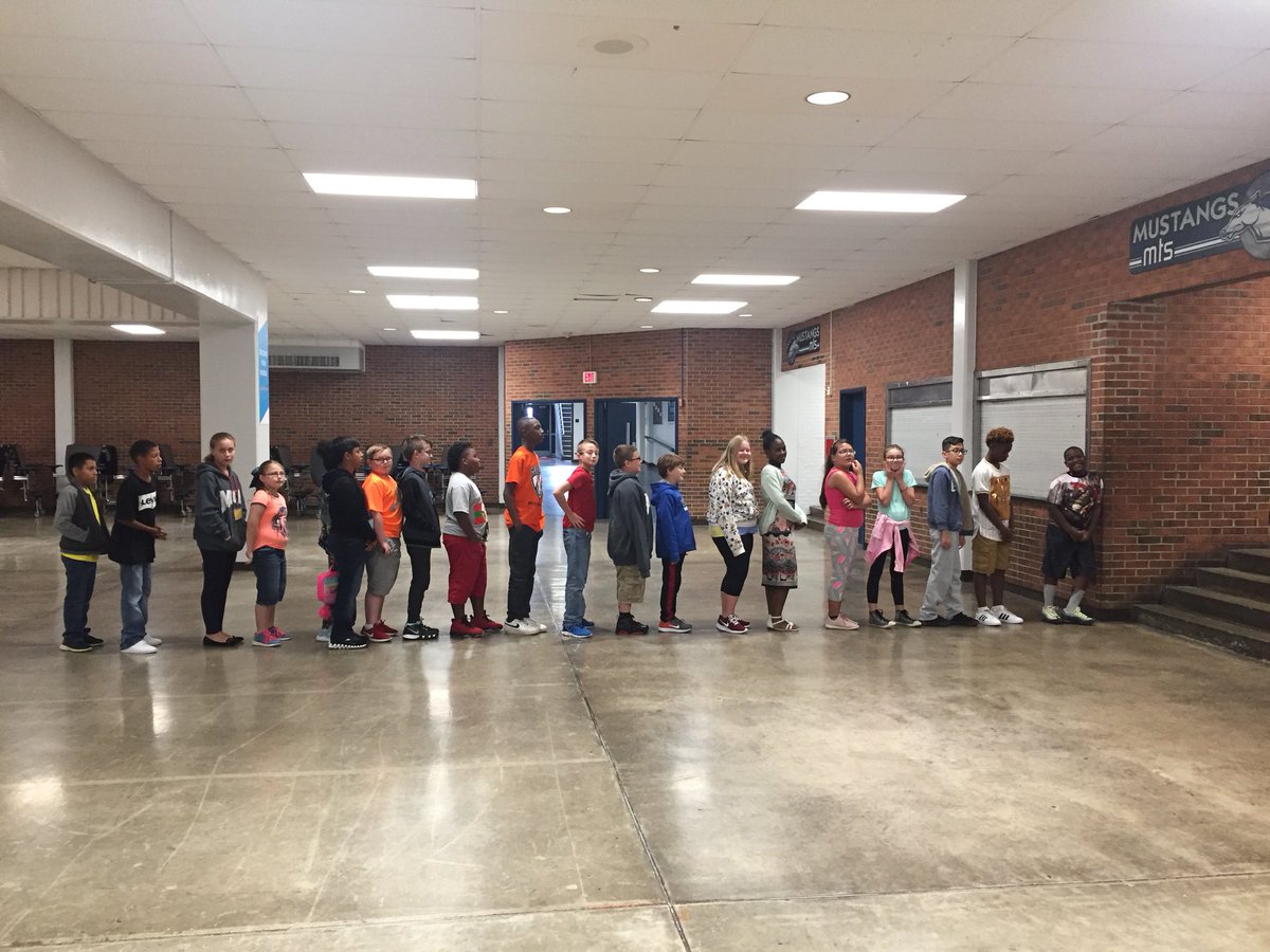 Jennifer Luce tweet media