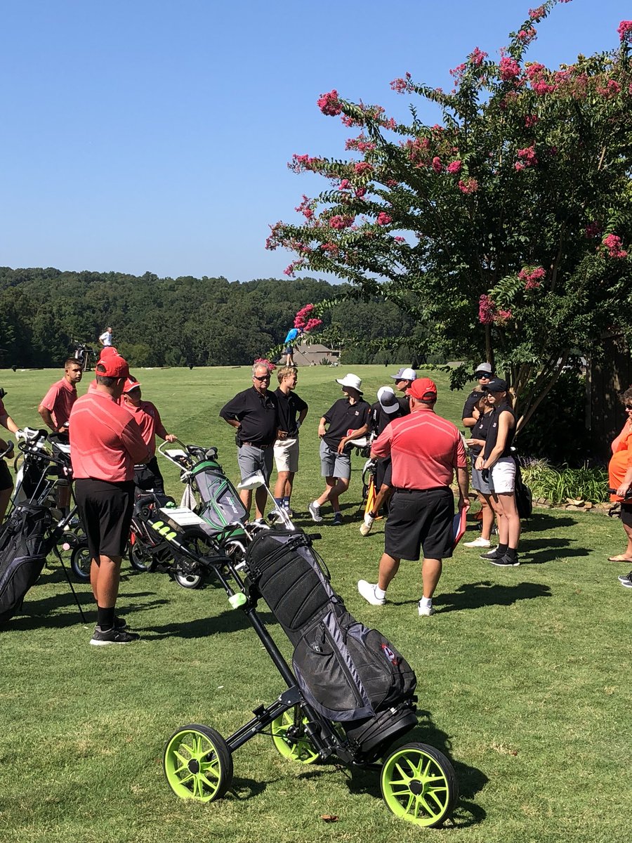 jreedc69's tweet photo. Battle of the bridge continues today at Toqua! #LCUBattle #LCGolf https://t.co/2Ppd7vSp6W