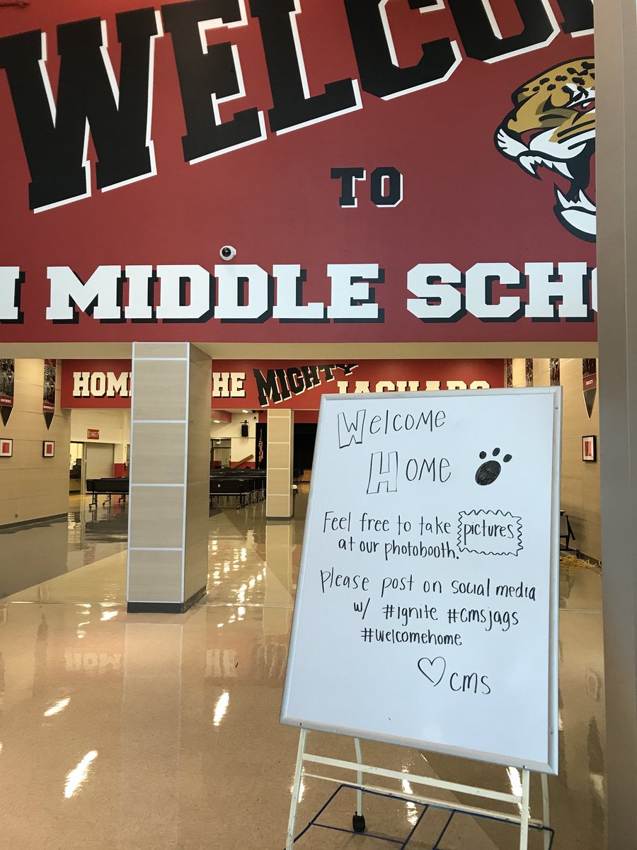 LoveridgeCRMS's tweet photo. Welcome JAGs, we are ready for ya!! #ignite #cmsjags #welcomejags @matthewsdeloach @BMar1842 @KristinLeihsin1 https://t.co/rmIi0IjCHk