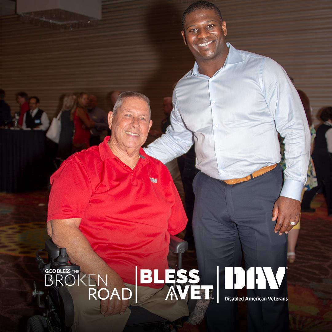 DAVHQ's tweet image. .@DAVHQ PNC Jim Sursley and #DAV Ambassador LaDainian “LT” Tomlinson are slated to appear on @foxandfriends tomorrow, Friday Aug. 24, at around 7:20AM EST to discuss DAV’s partnership with the upcoming film God Bless the Broken Road (opening Sept. 7) and the Bless A Vet campaign.