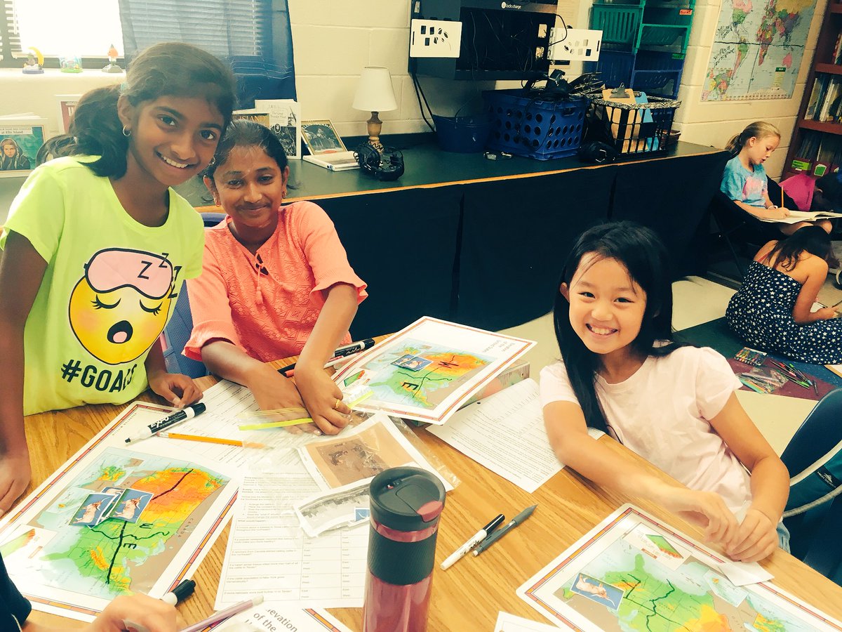 SWoodsTeacher's tweet photo. Learning centers in social studies today! Kids read picture books, worked with maps and manipulatives, and created a wordle about cowboy life. They are ready for their quiz on โChanges on the Plains!โ #sharonstrong #5thgradess https://t.co/qY3mGMMxka