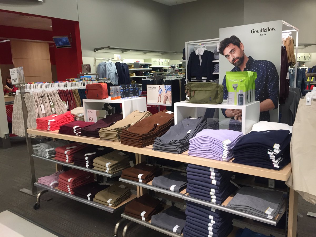 Tanisha Tanell tweet media