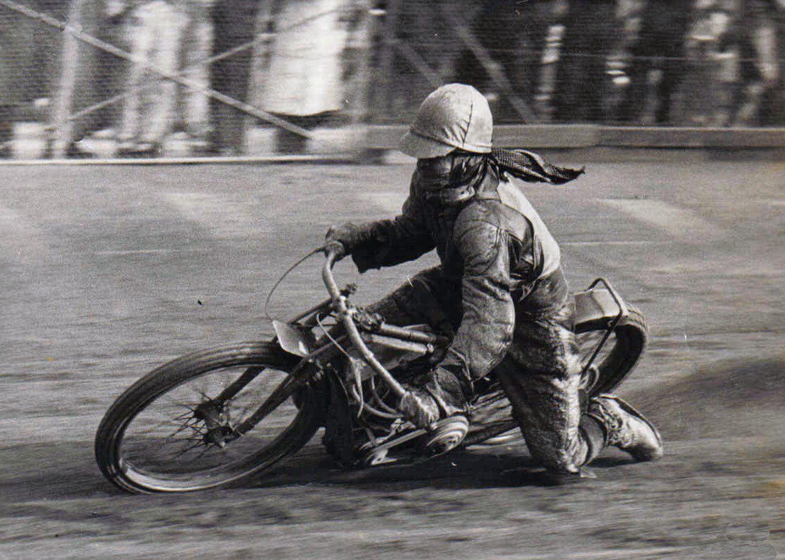 UprightSpeedway's tweet photo. It's the return of the #SameNameGame They share a name. But #WhoAreThey? https://t.co/QLJQZCcUgI