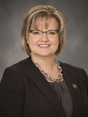 Have you heard? Spread the word! We are blessed to have Julie Hubbard as the new director of the Northeast Tennessee Nurse-Family Partnership Program at East Tennessee State University.

etsu.edu/news/2018/08-a…