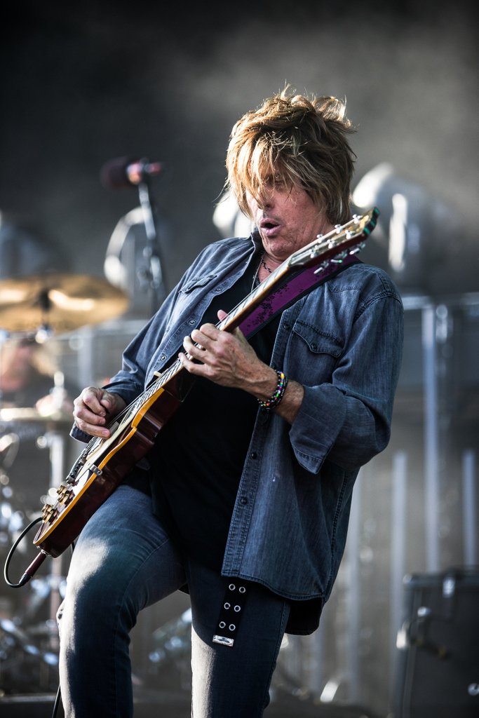 Happy Birthday Dean DeLeo of we hope it ROCKS!    