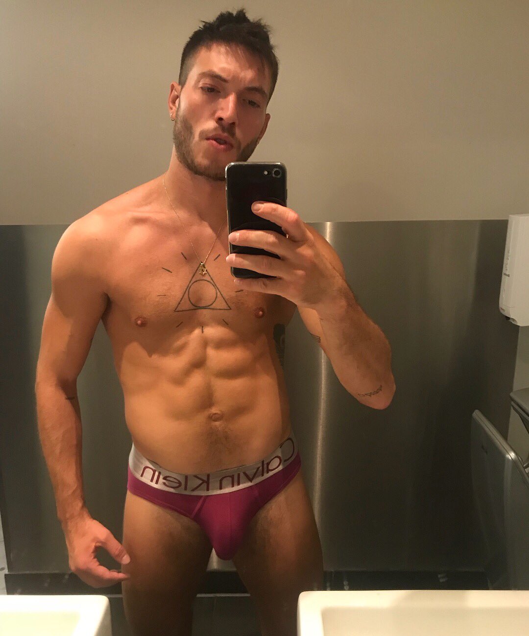1 pic. ?? #gay #underwear https://t.co/PTqRWJU6E6