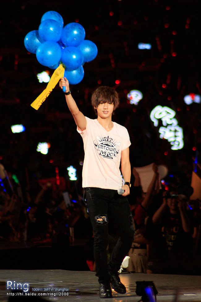 yesunshinepics's tweet photo. #HappyYesungDay #예성아생일축하해 🎈🎉💙🎂 https://t.co/mSdaWbxNuk