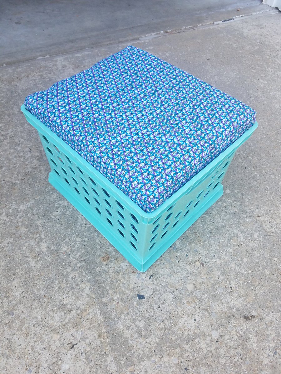 TiedeTeaches's tweet photo. Another successful classroom DIY (thanks to a helpful husband 💙): we used two storage crates, plywood, foam, fabric, and a staple gun to create two stools (plus storage!) to add to my flexible seating for my students! #ClassroomDIY #FlexibleSeating https://t.co/DDhJj6deZ3
