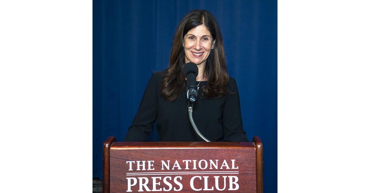 FirestormSol's tweet image. Firestorm Co-Founder &amp;amp; @NovumeSolutions CAO/General Counsel, Suzy Loughlin, to appear live on @cheddar to discuss violence prevention &amp;amp; behavioral threat identification approaches. 

Tune in tomorrow - Fri, 08/24 at 10:30 a.m. ET

Watch live on Twitter: