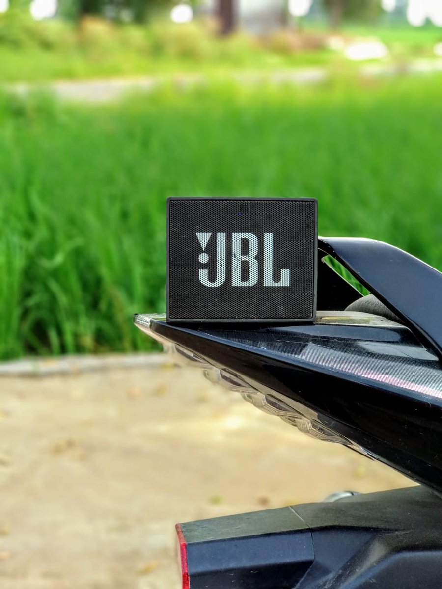 iamvikas96's tweet image. #JBLGo is Amazing with Their Sound Quality and Clarity 

#shotonmiA1 #jblgo #photograph #photography #bajajpulsar