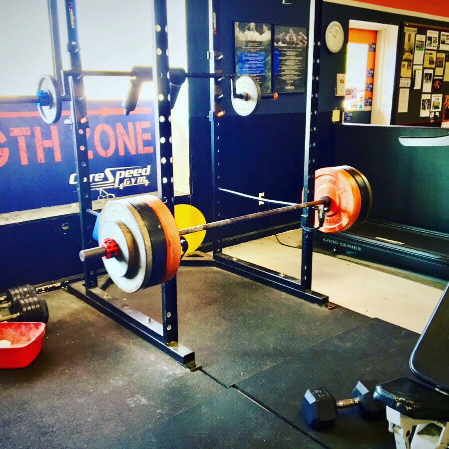 gregoryrallen's tweet photo. On our way to 500lbs #corespeedgym #healthylifestyle #workout #getitdone #morningworkout https://t.co/hTP64wk64L