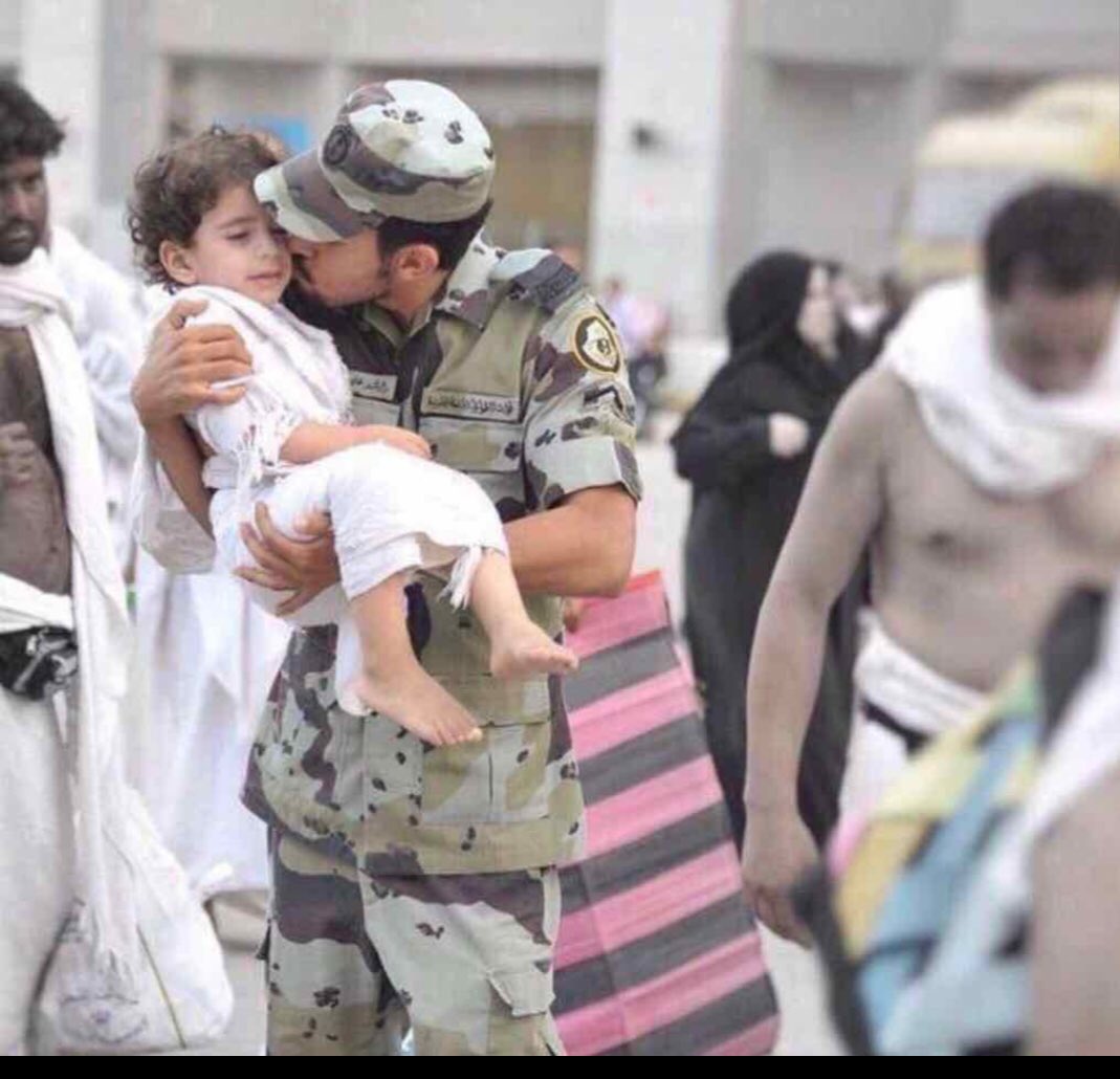 MohamadAlarefe's tweet image. ..
شكراً لأبطالنا المشاركين في موسم الحج لهذا العام 
رجال الأمن والصحة وكل القطاعات نشكرهم على جهودهم العظيمة في نجاح الموسم
.
#الحج_رسالة_سلام
#نجاح_حج_١٤٣٩
..