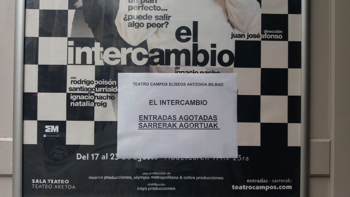 ¡¡Así da gusto!! Colgamos el cartel de #LocalidadesAgotadas👏🎉
La ÚLTIMA FUNCIÓN de <a href="/El_intercambio_/">El intercambio</a> en <a href="/teatrocampos/">Teatro Campos Bilbao</a> de #BILBAO está a punto de empezar... ¡Qué nervios! 😍